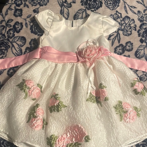 Toddler 2T dress - Picture 1 of 2